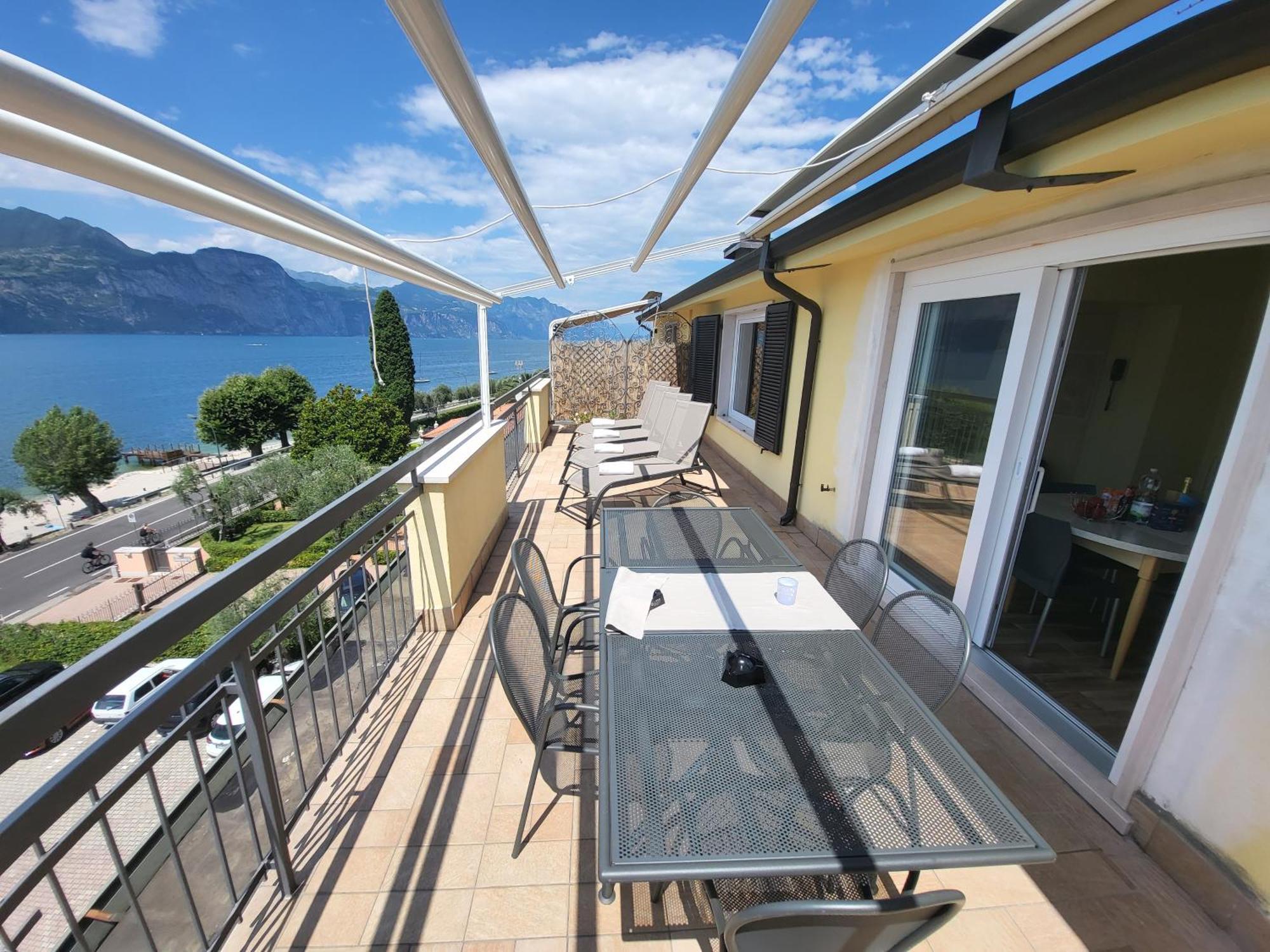Penthouse Casa Alkea Masse Lake View Brenzone sul Garda Dış mekan fotoğraf